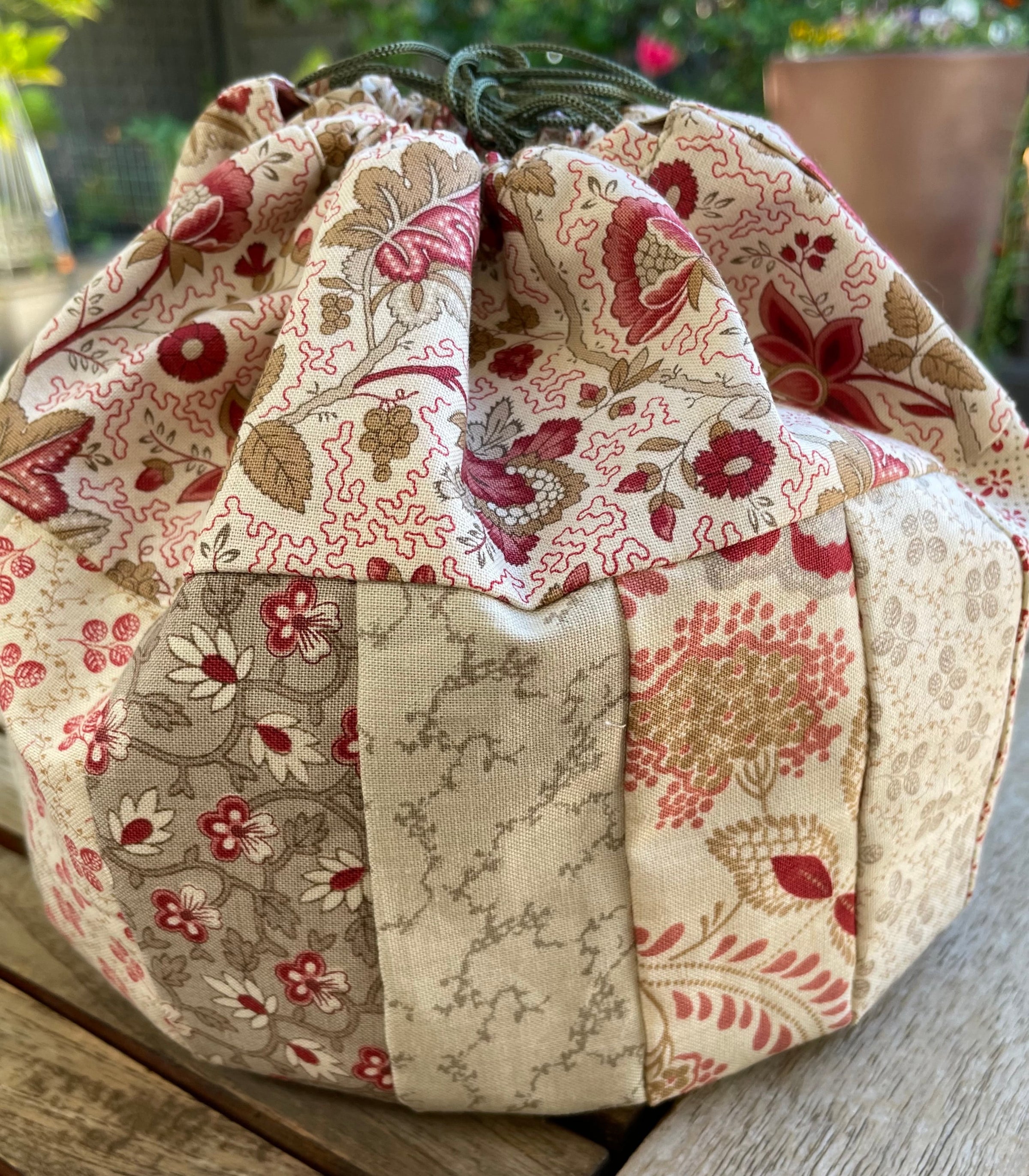 Wedge Based Drawstring Bag pattern PDF download